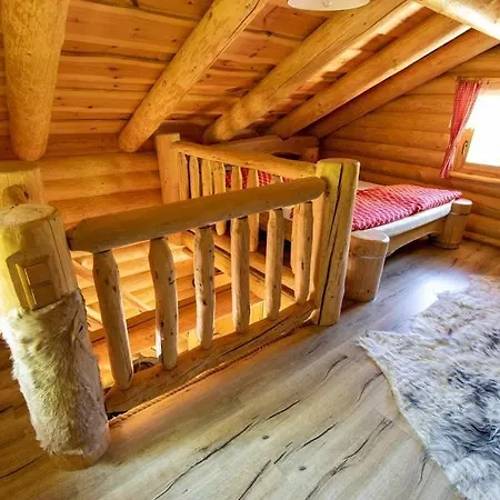 Srub Ranch Na Hranici *