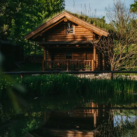 Lodge Srub Ranch Na Hranici Baska