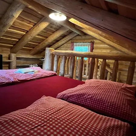 Chata Srub Ranch Na Hranici Baska