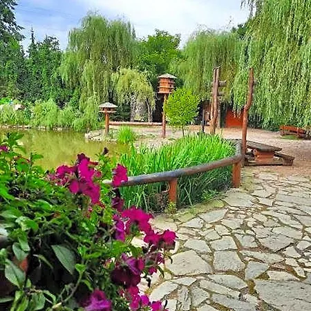 Srub Ranch Na Hranici Baska