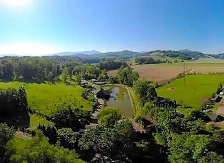 Srub Ranch Na Hranici Orman Evi