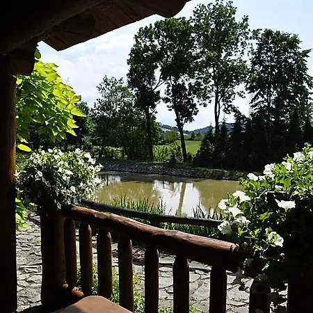 Srub Ranch Na Hranici Orman Evi