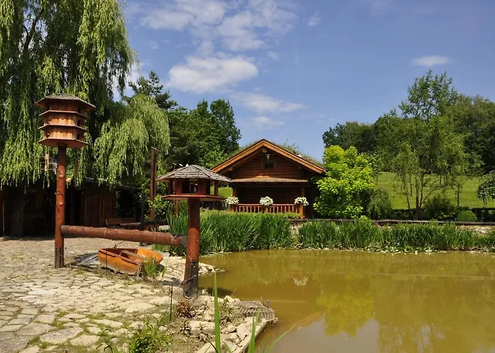 Srub Ranch Na Hranici Orman Evi