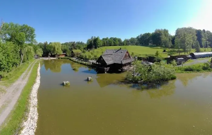Srub Ranch Na Hranici * Baska